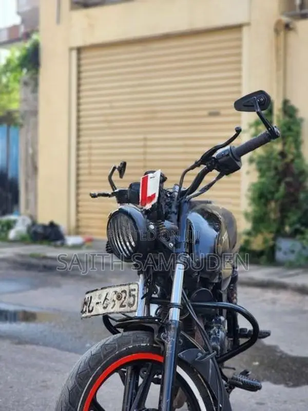 Bajaj XCD 125 2012