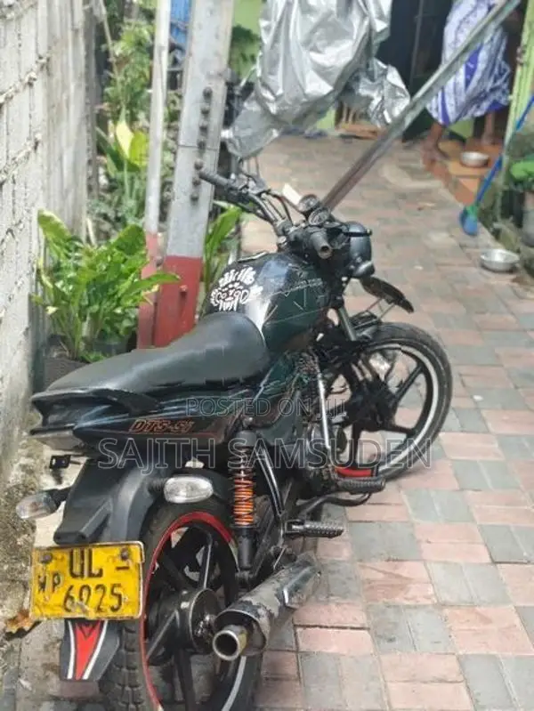 Bajaj XCD 125 2012