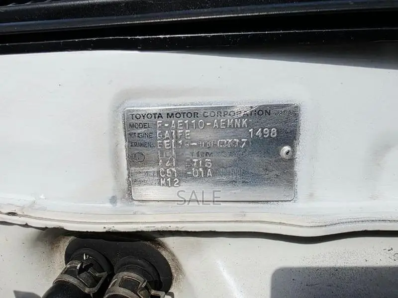 Toyota Corolla AE110 FULL OPTION 1996