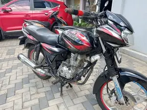 Bajaj Discover 125 2017