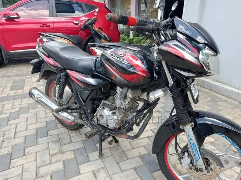 Bajaj Discover 125 2017