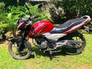 Bajaj Discover 125 2012