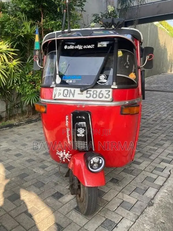 Bajaj RE 2007