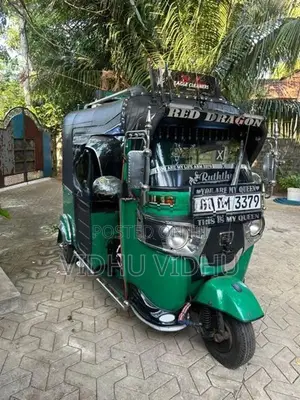 Bajaj RE Three Wheeler 2016