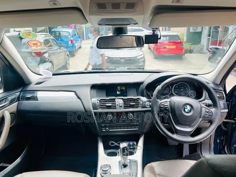 BMW X3 2012