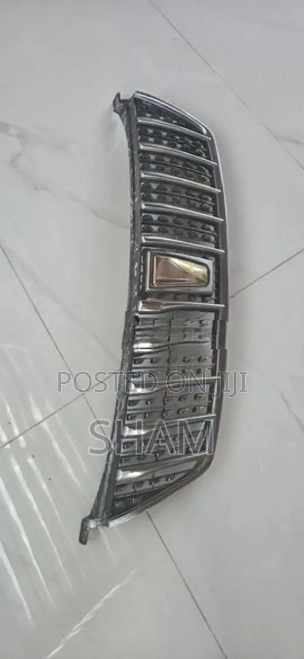 Toyota Premio Front Shell