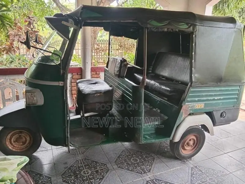 Piaggio Ape Threewheel 2011