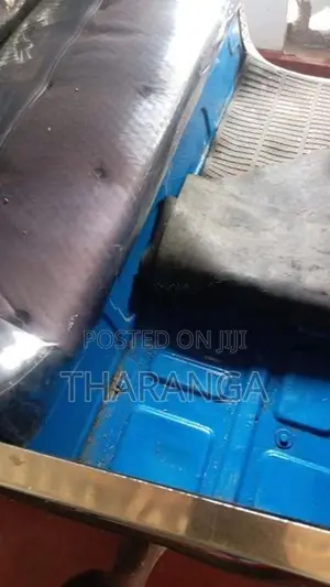 Bajaj RE 2005