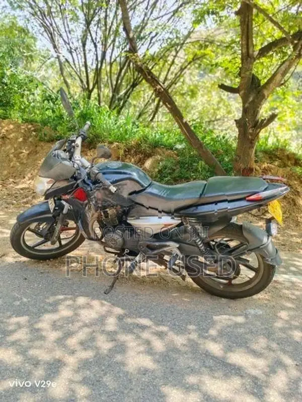 Bajaj Pulsar 135 2011