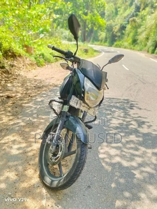 Bajaj Pulsar 135 2011
