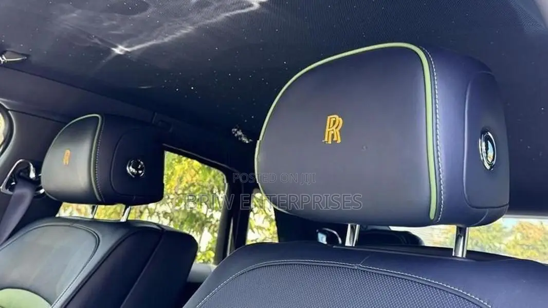 Rolls-Royce Ghost v12 2025