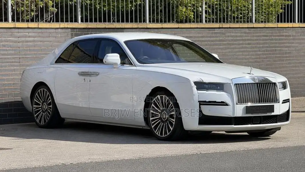 Rolls-Royce Ghost 2024