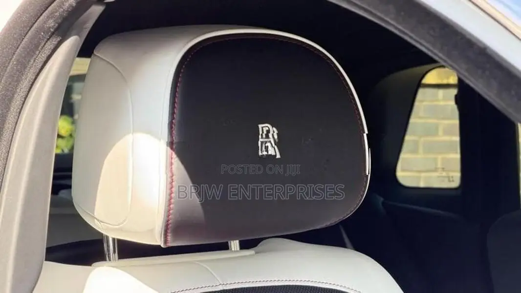 Rolls-Royce Ghost 2024