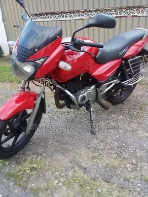 Bajaj Pulsar 150 2005