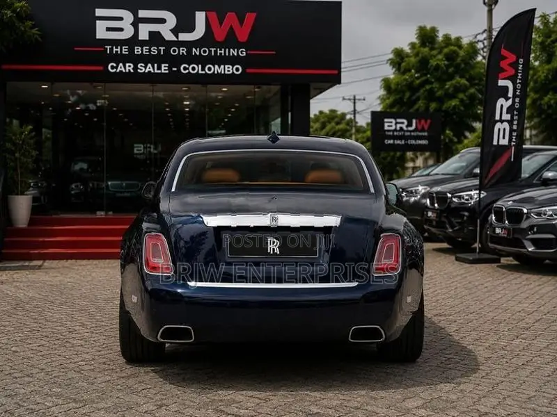Rolls-Royce Phantom V12 2026