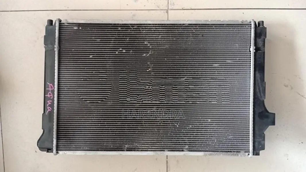 Toyota Aqua NHP10 Radiator