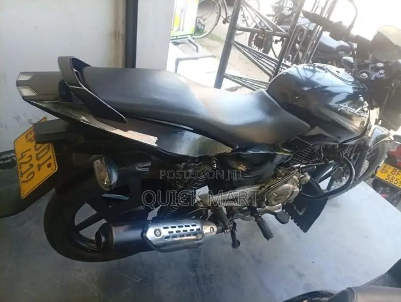 Bajaj Pulsar 150 2016