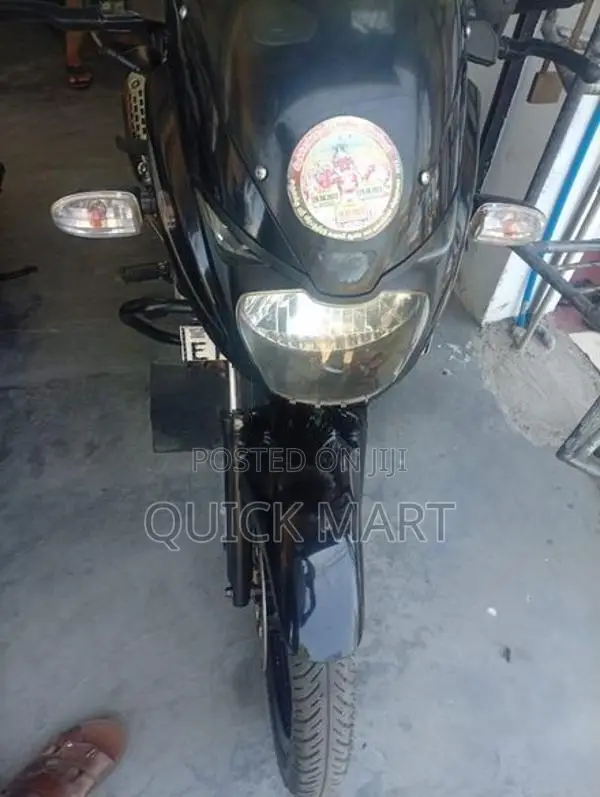 Bajaj Pulsar 150 2016
