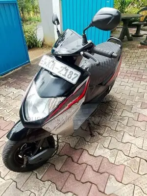 Honda Dio 2012