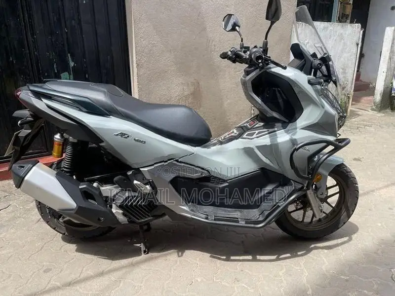 Honda ADV 160 2026