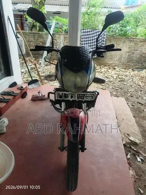 TVS Metro 2009