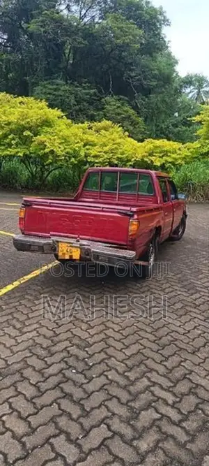 Nissan Double cab 1983