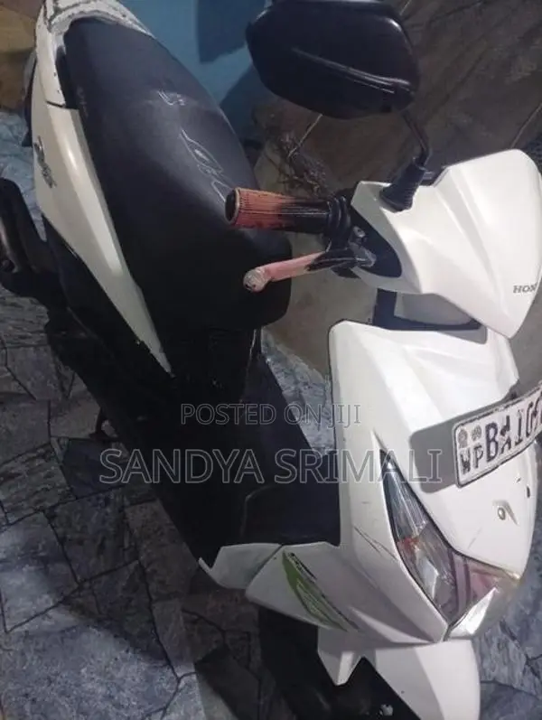 Honda Dio 2013
