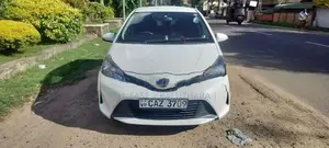 Toyota Vitz 2015