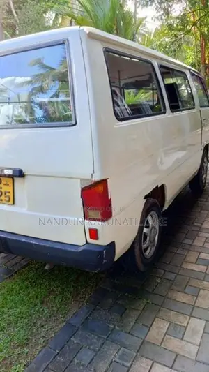 Mitsubishi Delica L300 1980