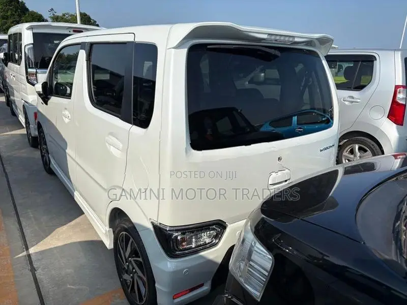 Suzuki Wagon R ZX 4way 2026