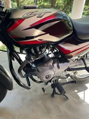 Bajaj CT100 ES 2024