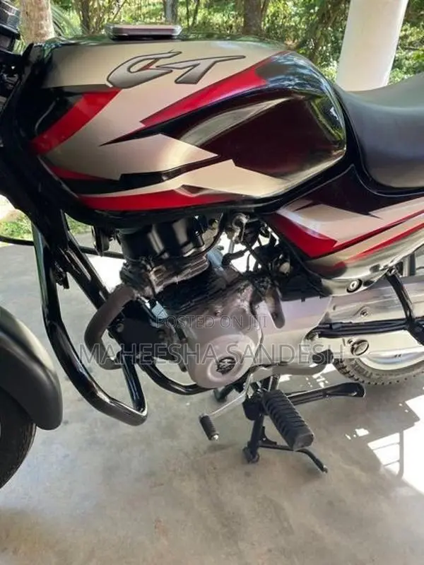 Bajaj CT100 ES 2024