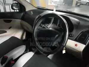 Hyundai Eon 2016