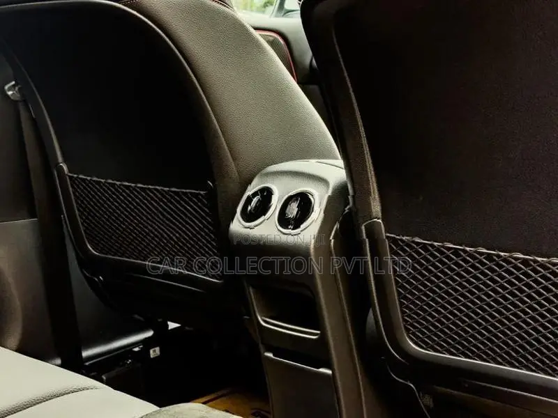 Mercedes Benz GLB 180 AMG 2025