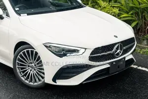 Mercedes Benz CLA 180 AMG 2024