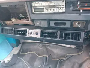 Toyota LH30 Long Model 1980