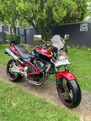 Honda Hornet CH115 2016