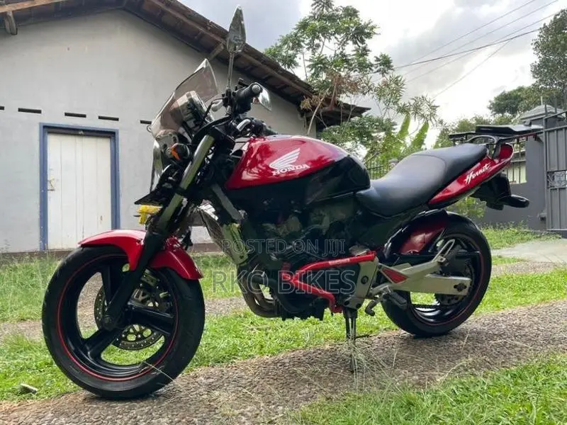 Honda Hornet CH115 2016