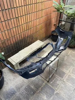 Genuine New Mercedes E E300 AMG Facelift W212 Front Bumper Panel E220