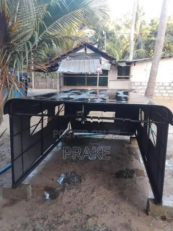 Mahindra Lorry Canopy