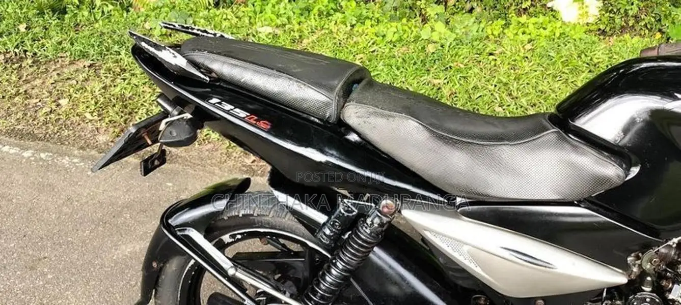 Bajaj Pulsar 135 2012