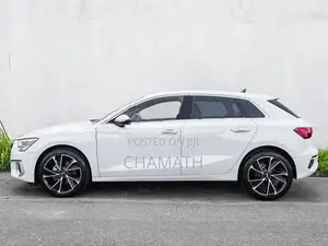 Audi A3 Advanced Leather PKG 2024