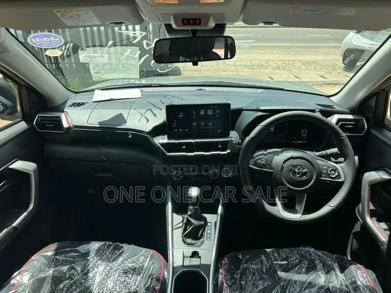 Toyota Raize Z BSM 1.2 Hybrid 2026