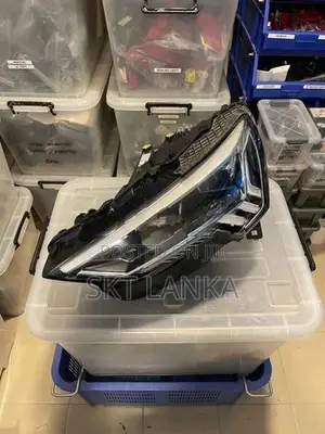 Genuine Brand New Audi Q3 2021 Facelift LED Headlight 83A Aq2 Q5 Q7