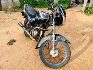 Bajaj CT100 Kick Start 2015
