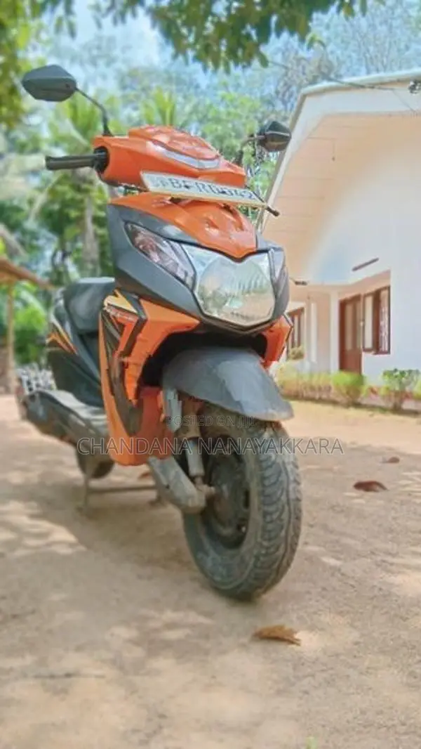 Honda Dio 2017
