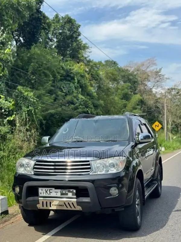 Toyota Fortuner 2006