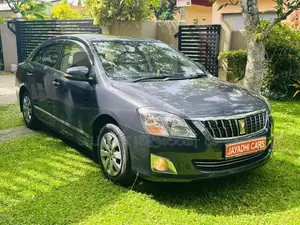 Toyota Premio G Superior 2015