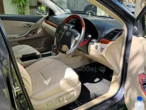 Toyota Premio G Superior 2015