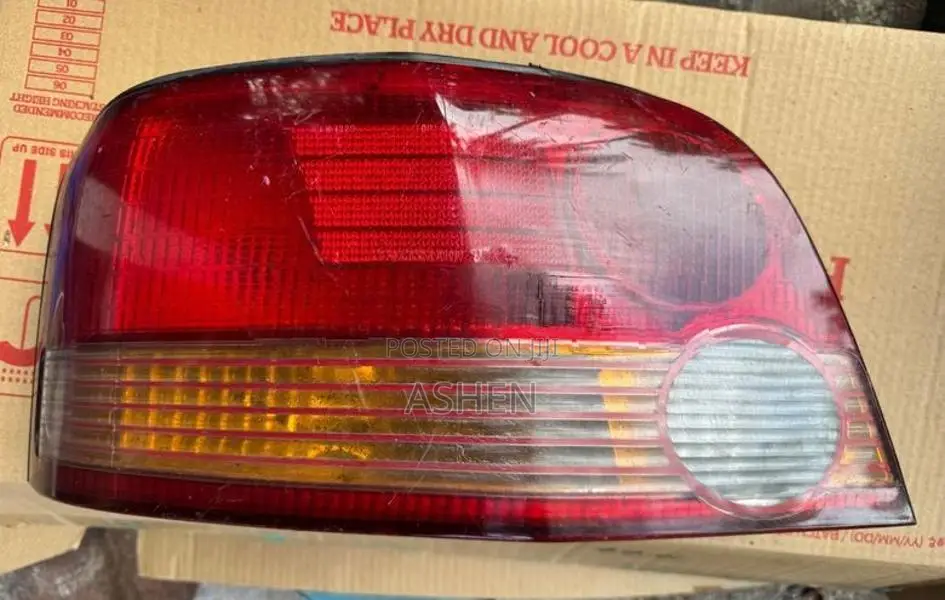 Mitsubishi Galant Tail Light Left
